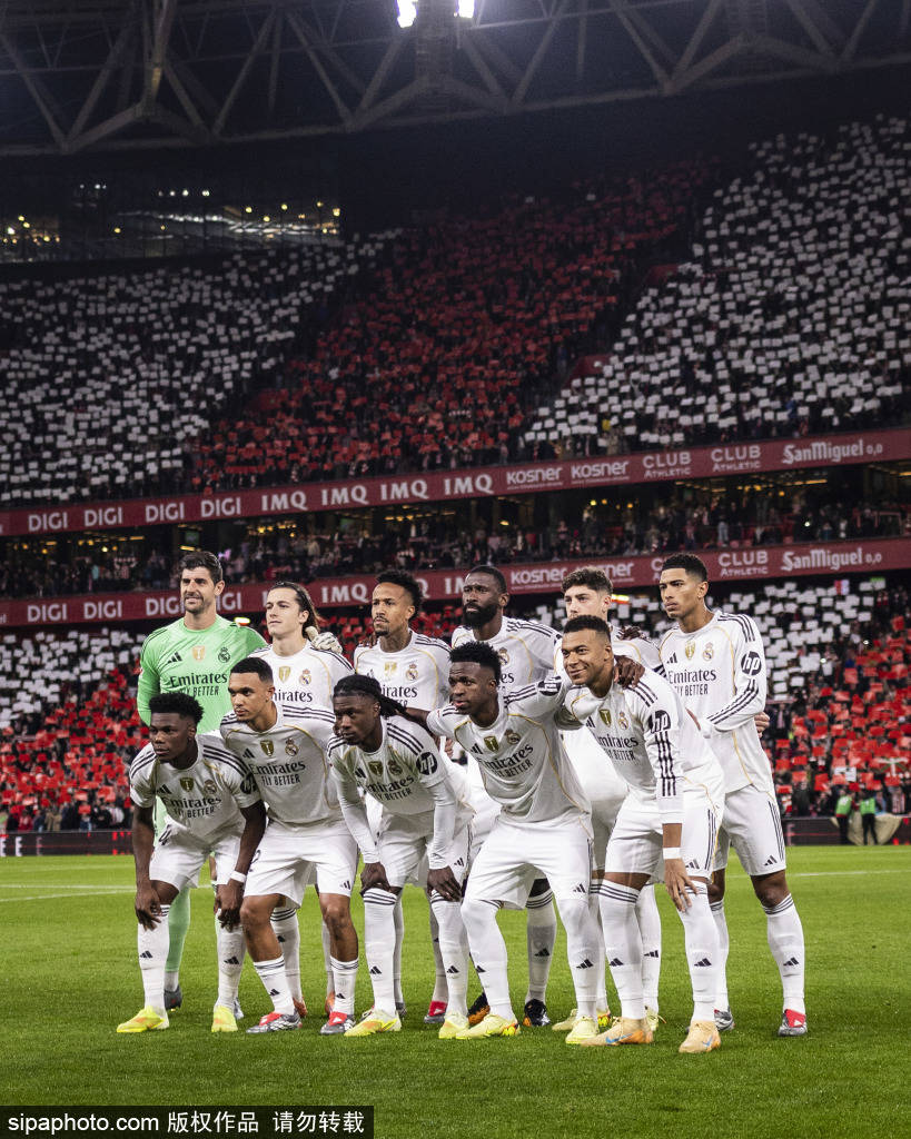 马杜埃凯闪耀欧冠！阿森纳3-0战胜布鲁日，最佳球员实至名归背后的故事与数据分析